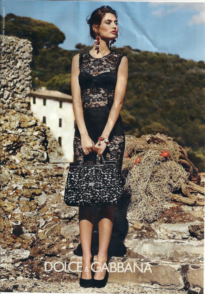 Bí quyết phối đồ phong cách La Dolce Vita cho quý cô hiện đại