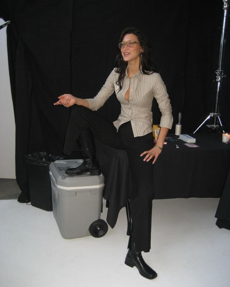 Những lỗi cần tránh để không biến Librarian Core thành phong cách 