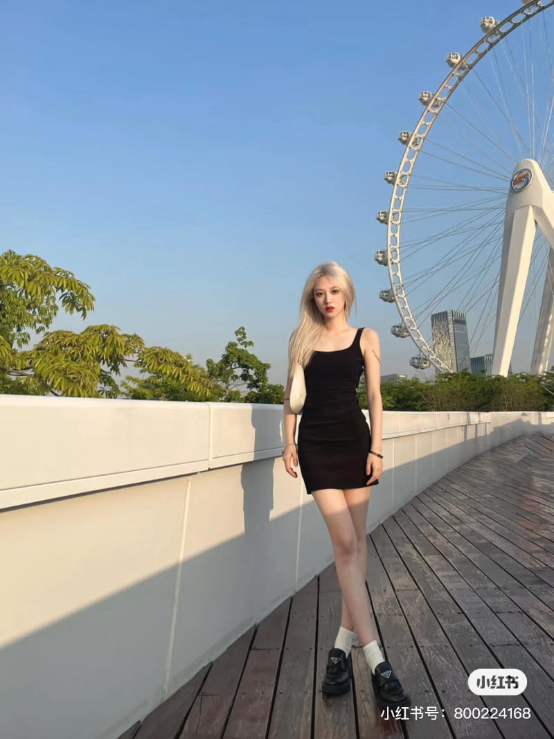 đầm body mang giày gì