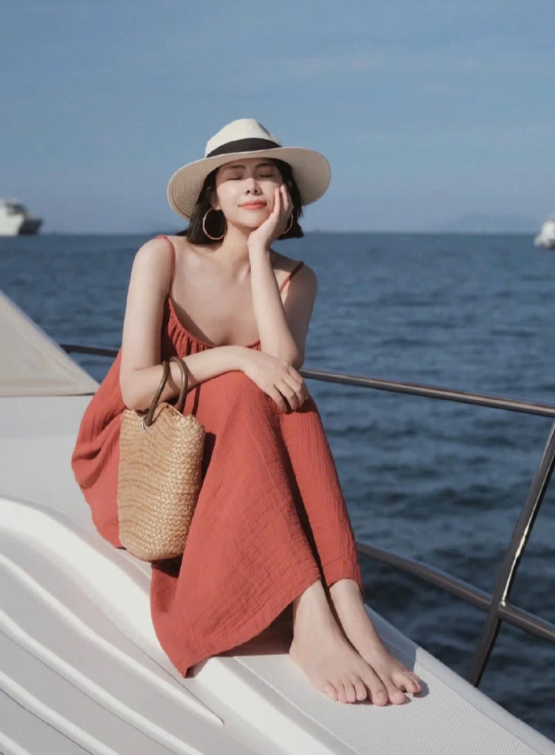 cách tạo dáng chụp ảnh khi đi du thuyền