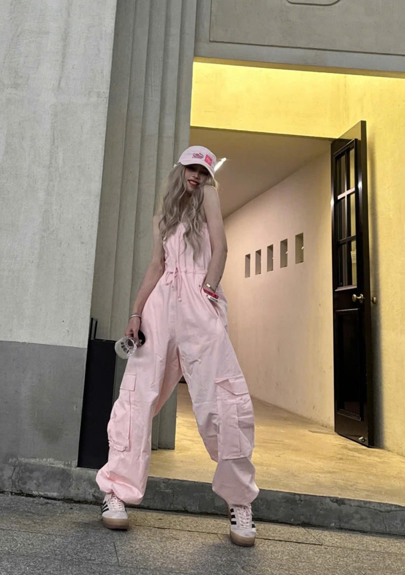 Mặc Jumpsuit Đi Giày Gì Đẹp