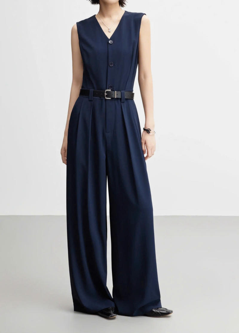Mặc Jumpsuit Đi Giày Gì Đẹp