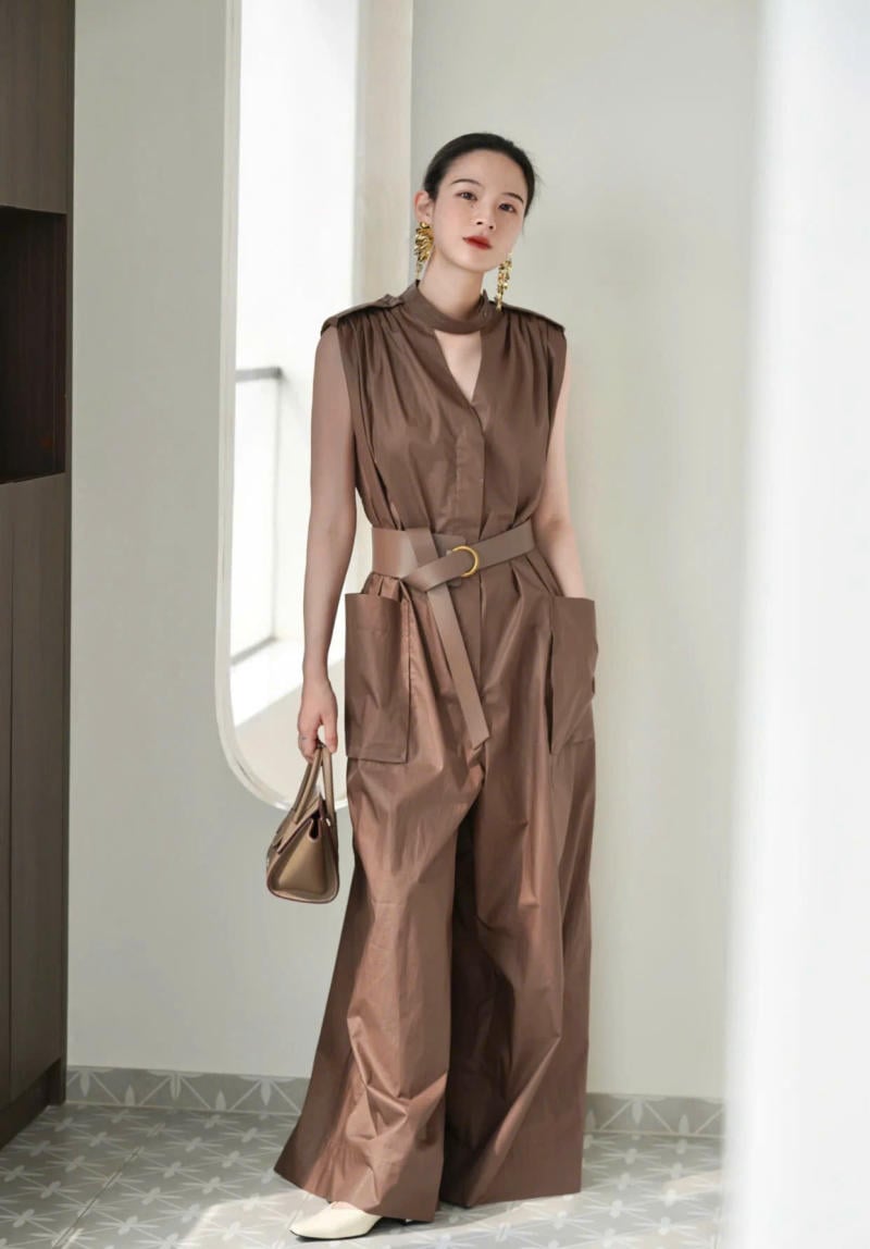 Phối giày với jumpsuit theo từng hoàn cảnh