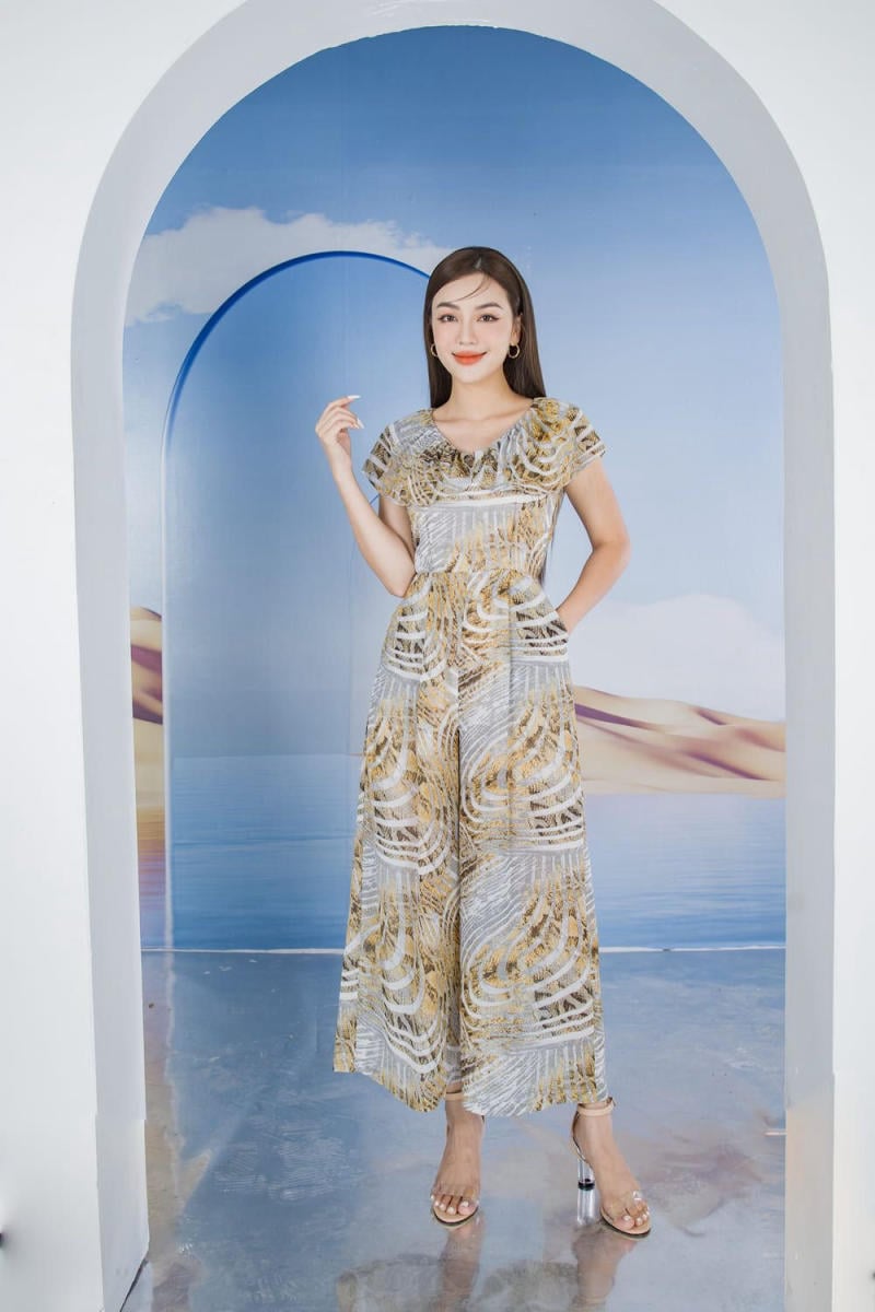 Nguyên tắc khi phối giày với jumpsuit không thể bỏ qua