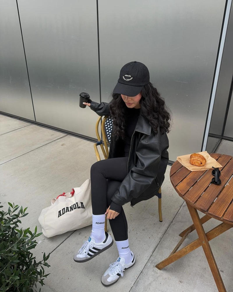 Giày Thể Thao (Sneakers)