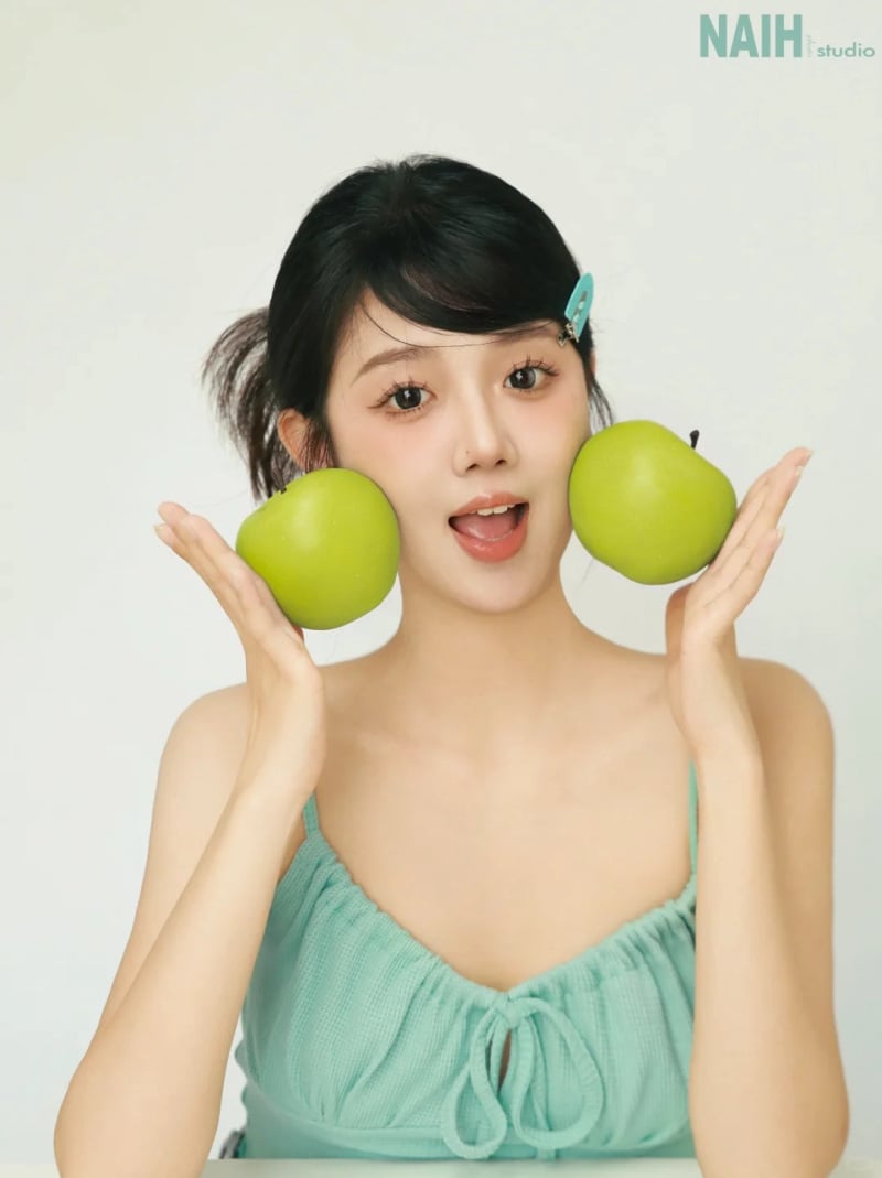 mặt tròn để tóc gì