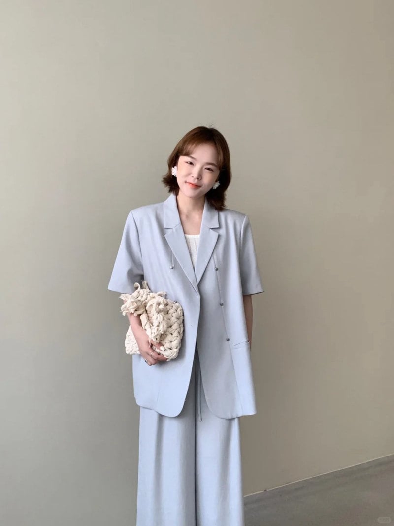 mẫu áo vest nữ tay lỡ