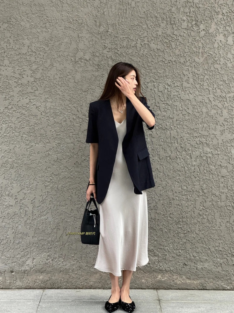 mẫu áo vest nữ tay lỡ