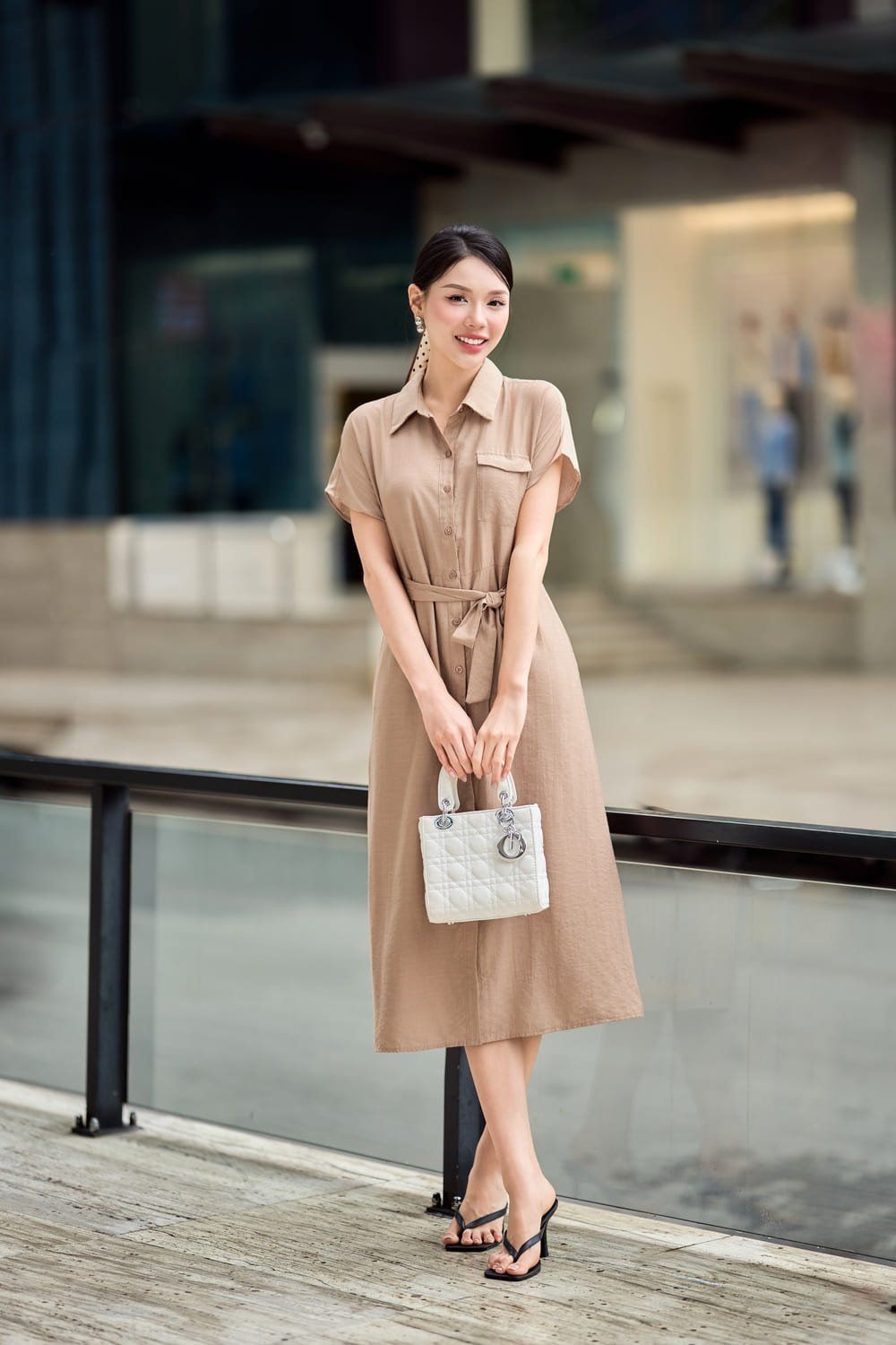Vẻ đẹp thanh lịch, không bao giờ lỗi mốt