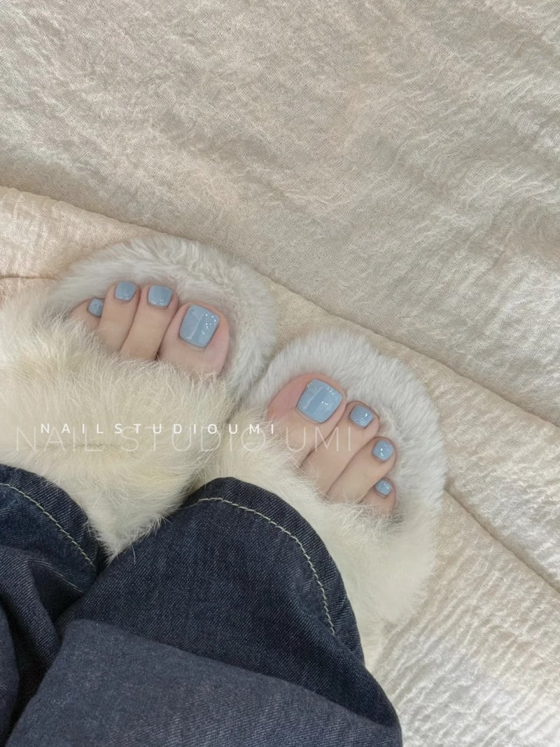 mẫu nail chân đơn giản