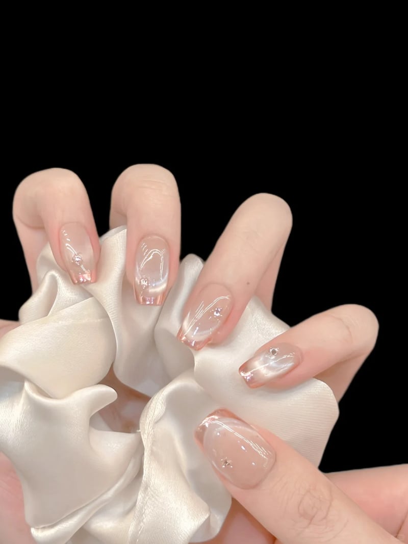 mẫu nail cô dâu