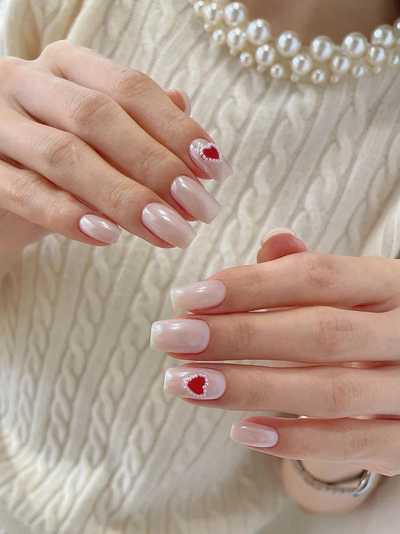 mẫu nail đỏ trắng