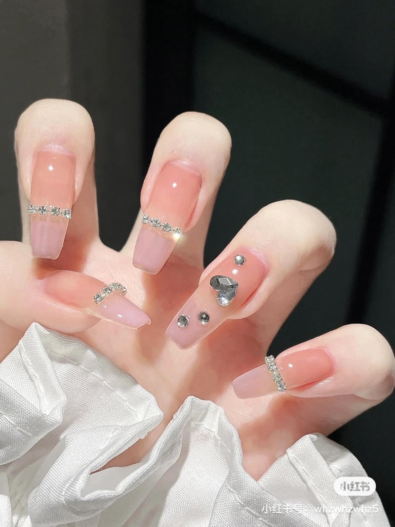 nail tết đỏ