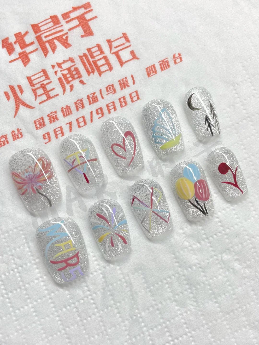 mẫu nail kim tuyến