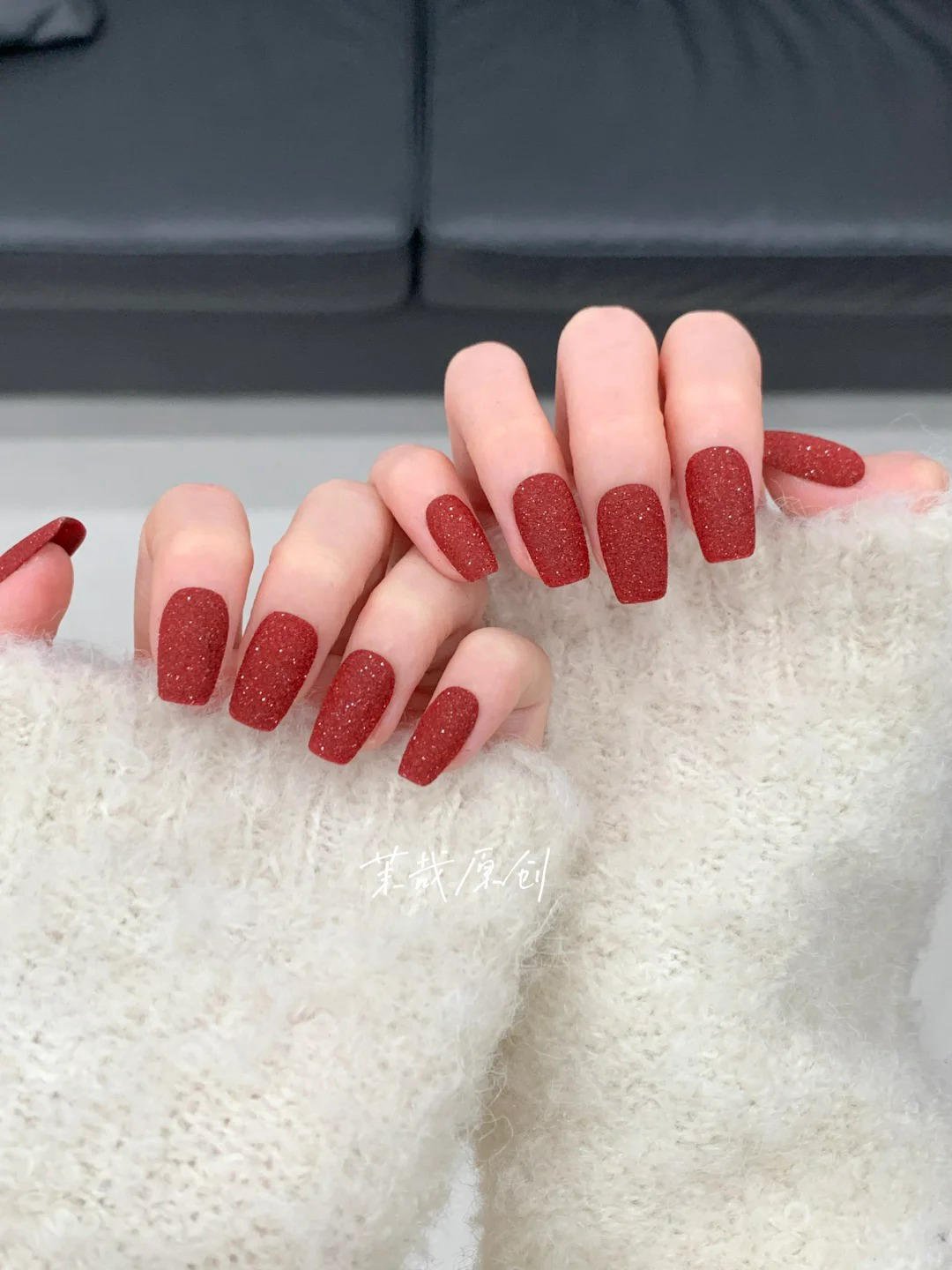 mẫu nail kim tuyến