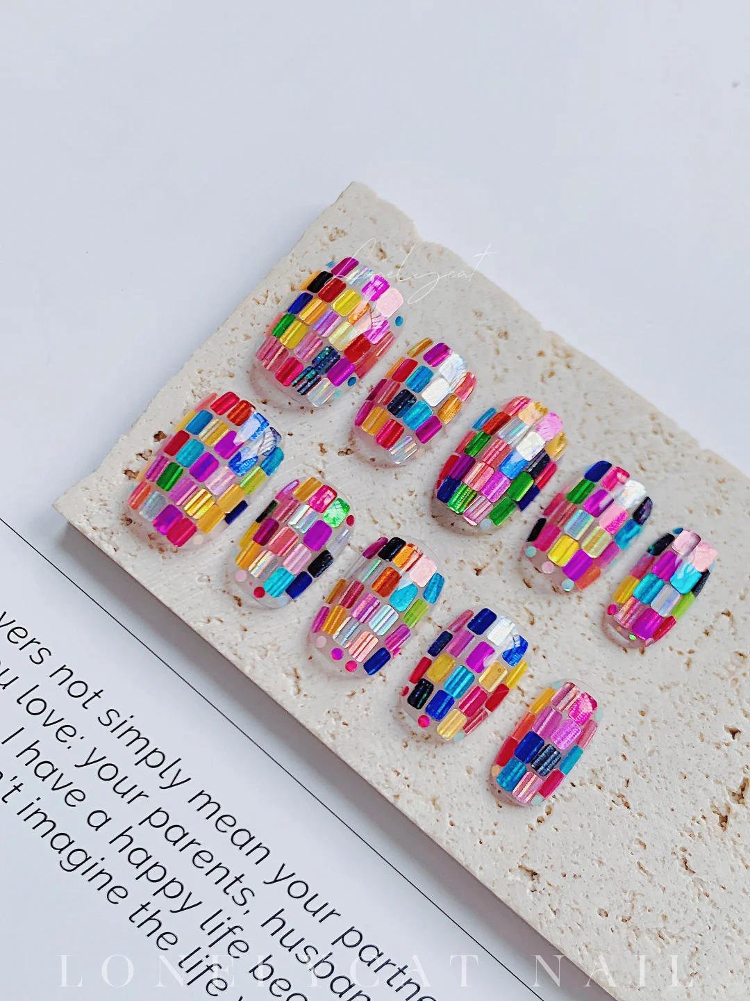 mẫu nail kim tuyến