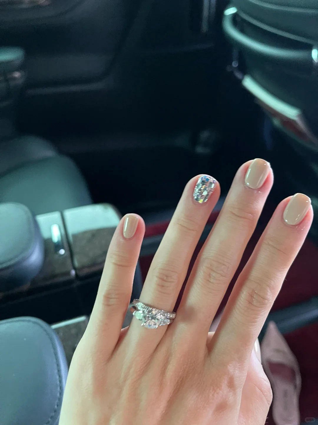 mẫu nail kim tuyến