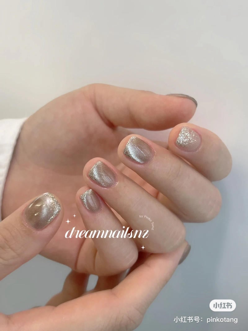 Mẫu nail mắt mèo đơn giản