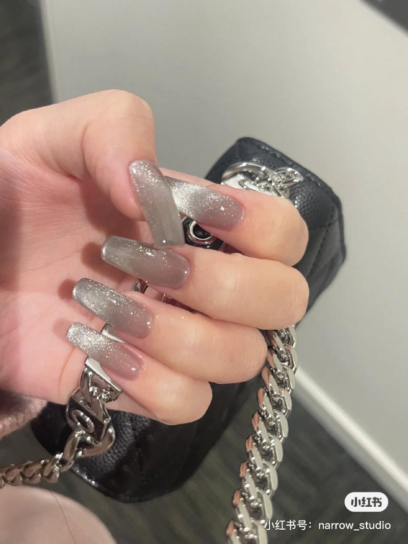 Nail mắt mèo màu xám