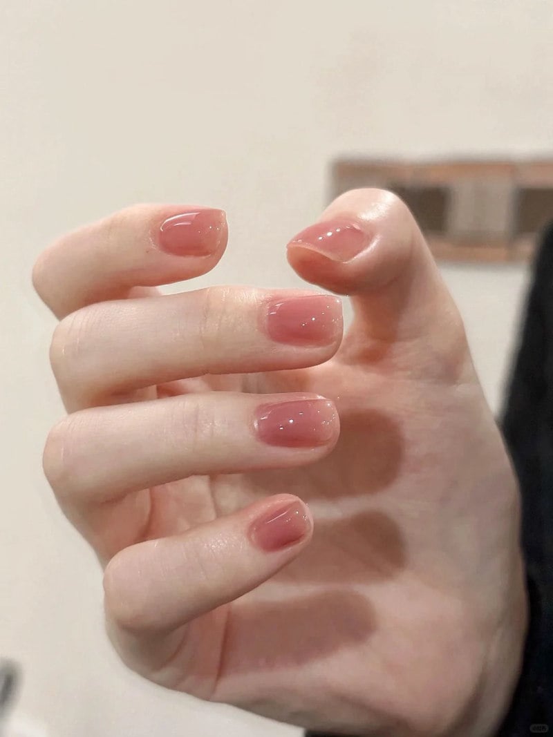 nail màu nude