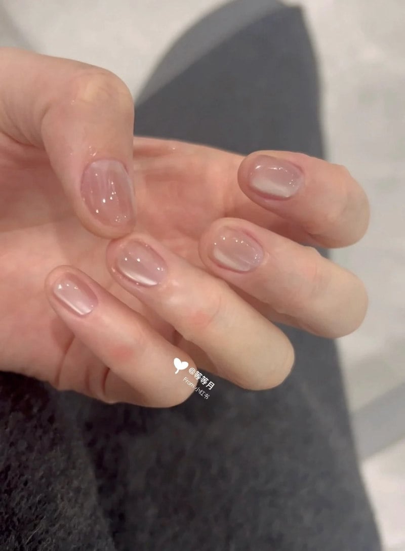 nail màu nude