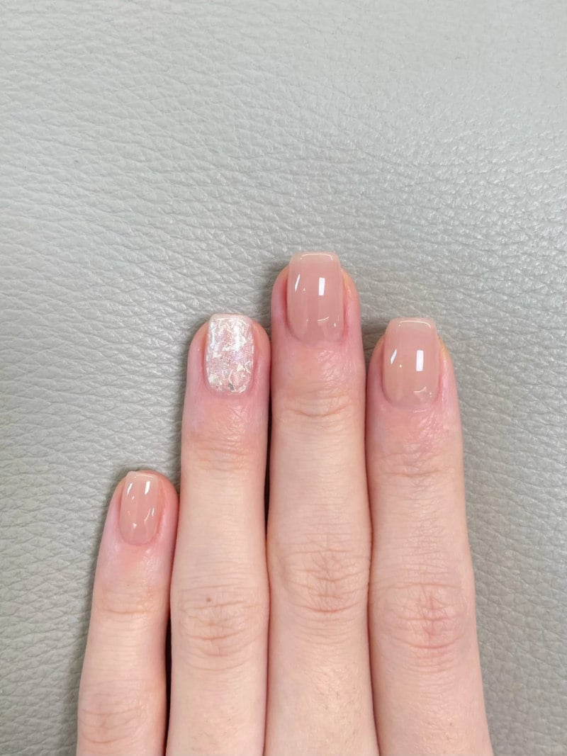 nail màu nude