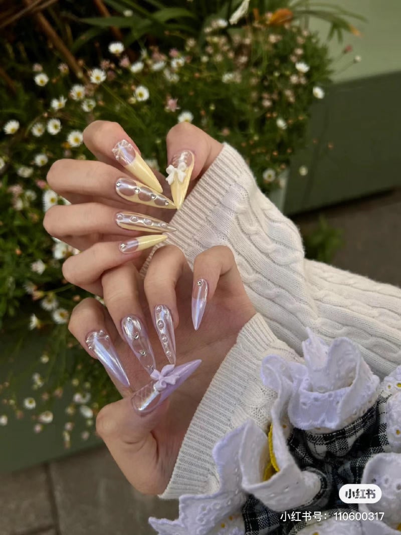 mẫu nail móng nhọn tròn