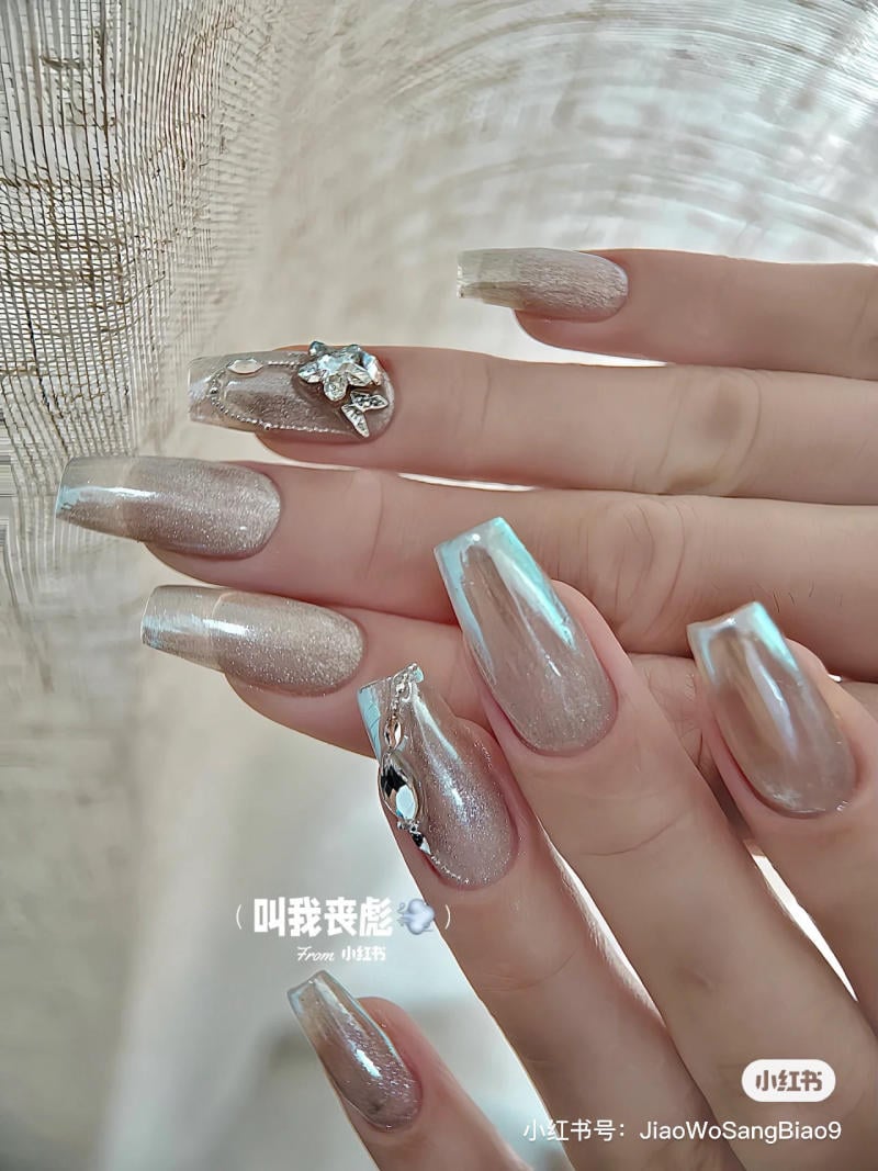 Mẫu nail nhẹ nhàng đi làm