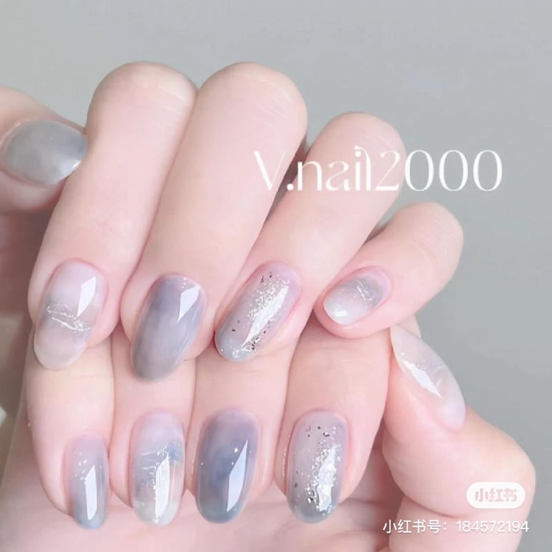 Mẫu nail nhẹ nhàng cho móng ngắn