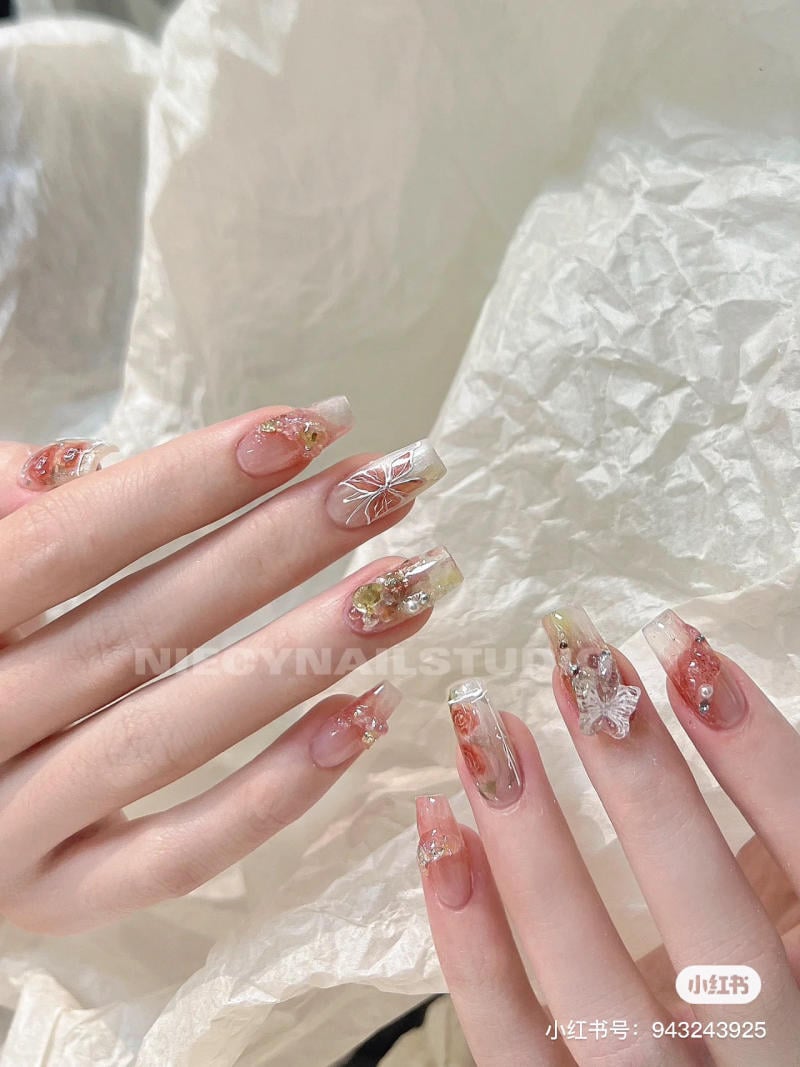 Mẫu nail nhẹ nhàng đi làm