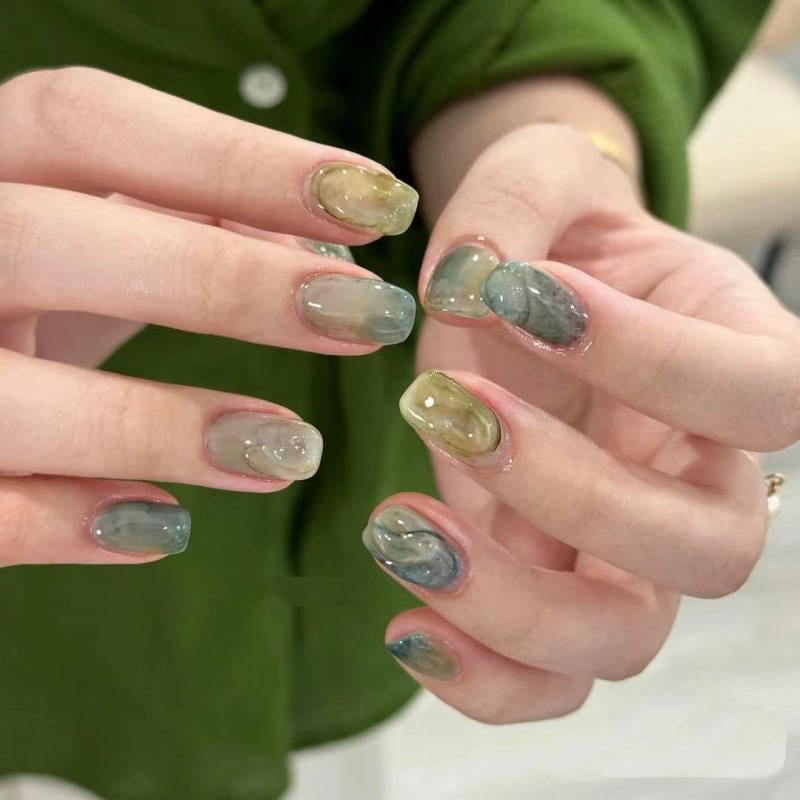 móng tay mẫu nail màu xanh rêu
