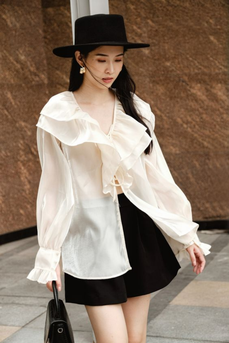 ivory phối với màu đen