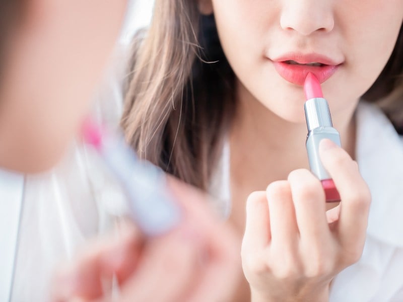 cách chọn màu son phù hợp với tone da