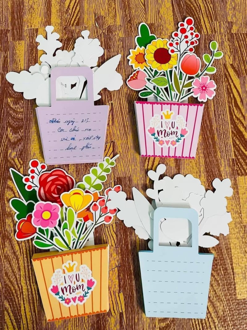 thiệp chúc mừng 8/3