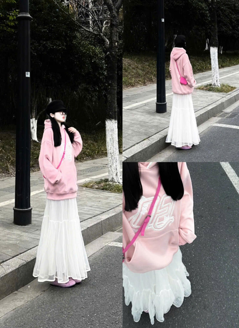 mix áo hoodie với chân váy dài