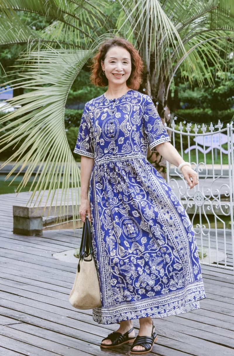 váy đi biển cho người trung niên