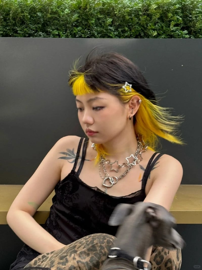 tóc đen móc light màu gì đẹp