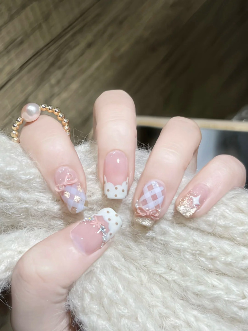 nail đính nơ