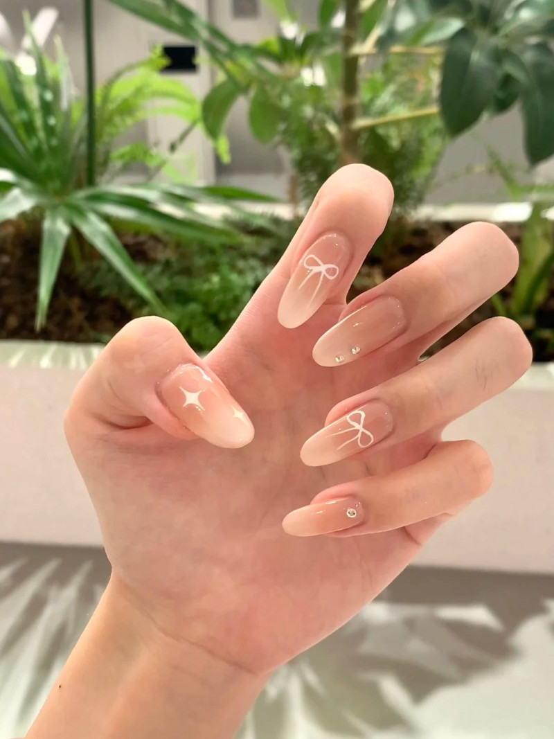 nail đính nơ