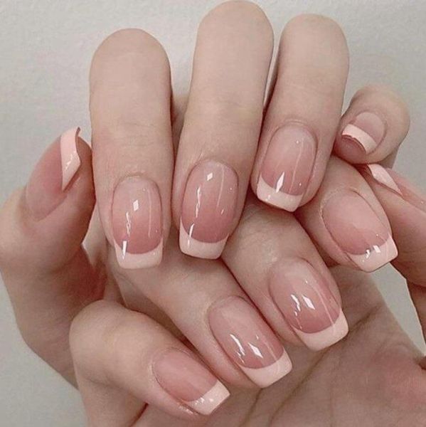 Nail French đầu móng màu be