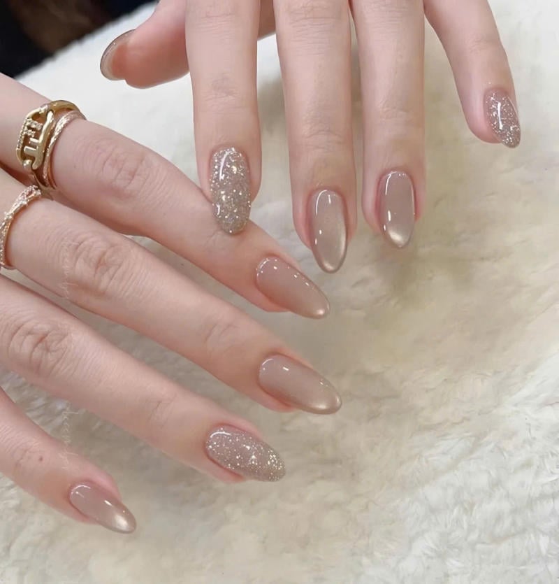 Nail mắt mèo màu be