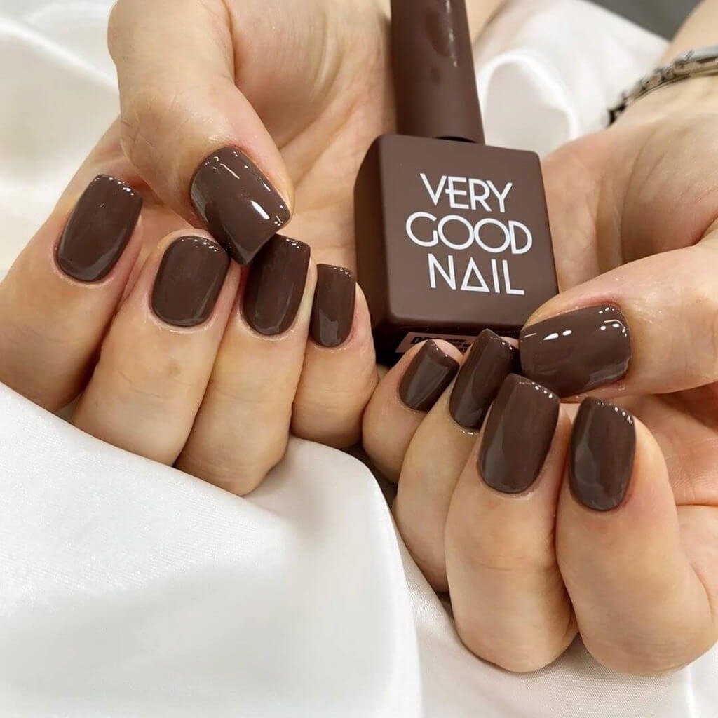 Kiểu Pháp Viền Mảnh hoặc Màu