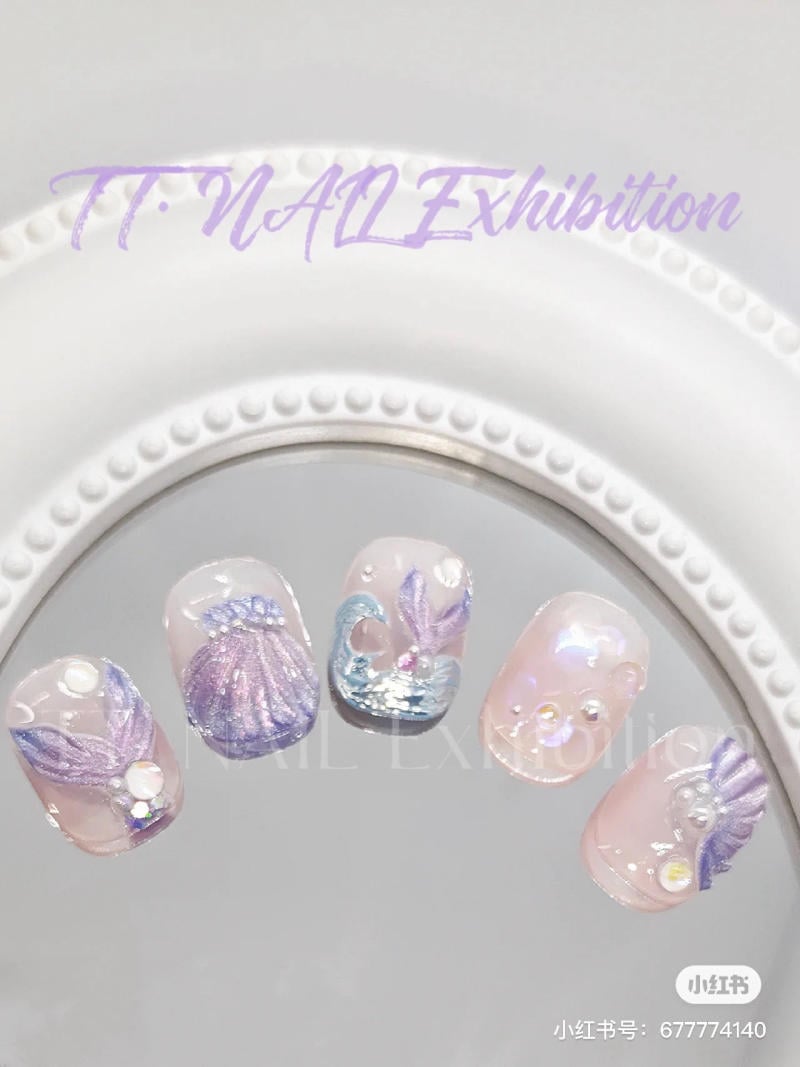 nail màu tím