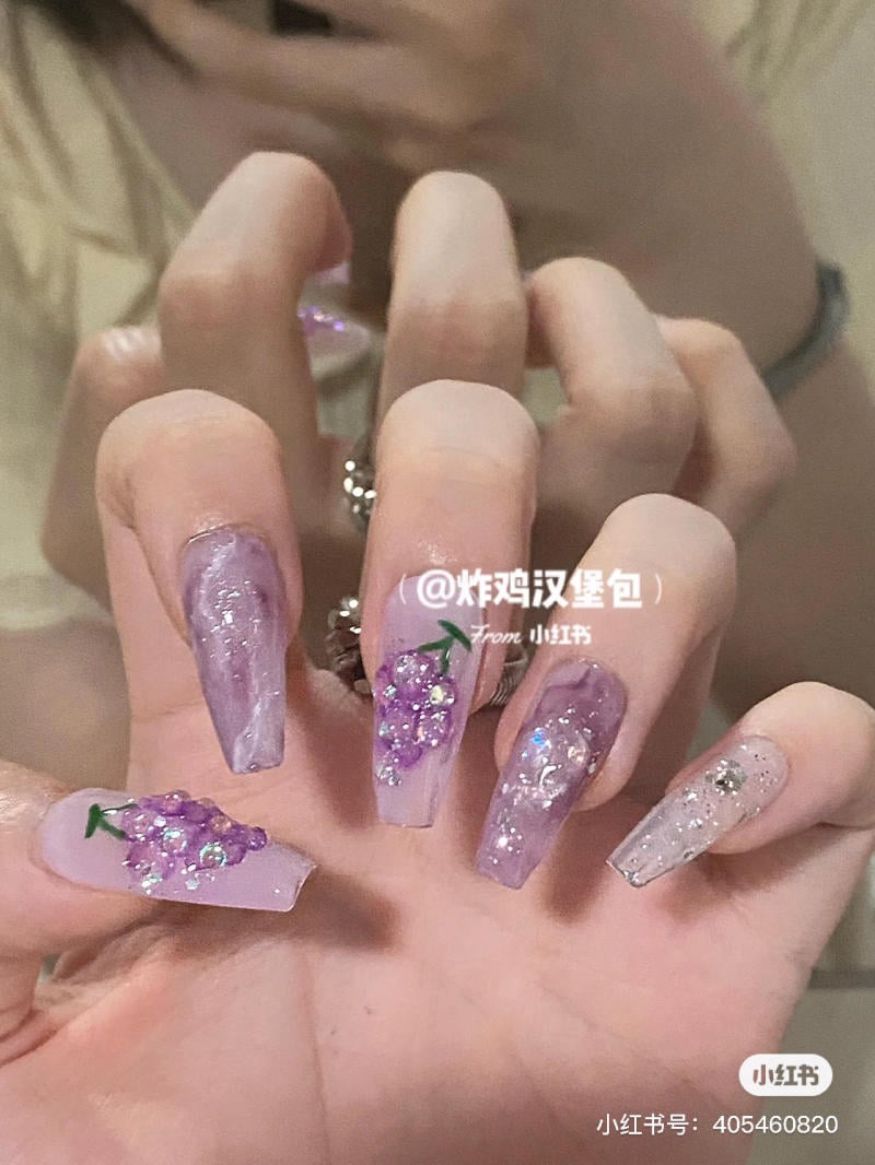 nail màu tím