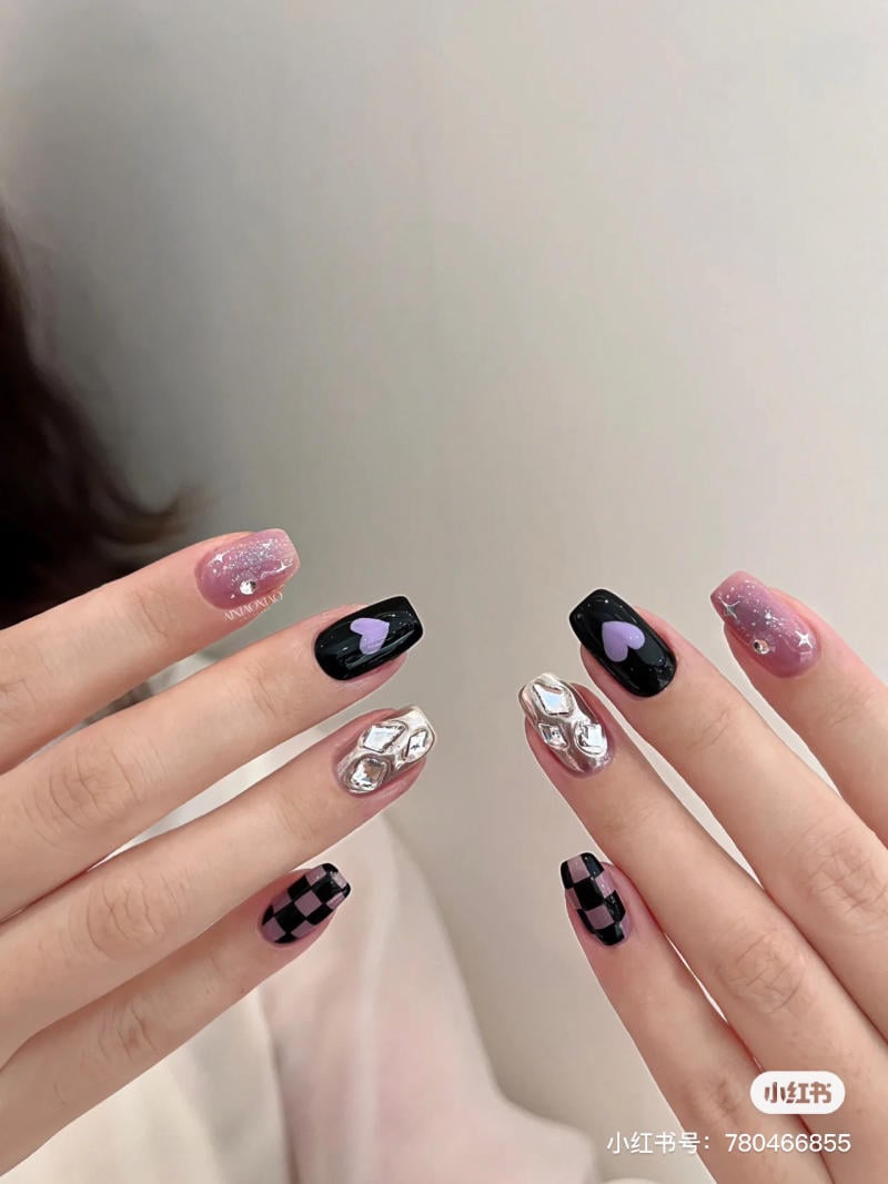 nail màu tím