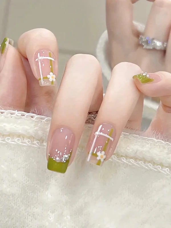 mẫu nail móng vuông
