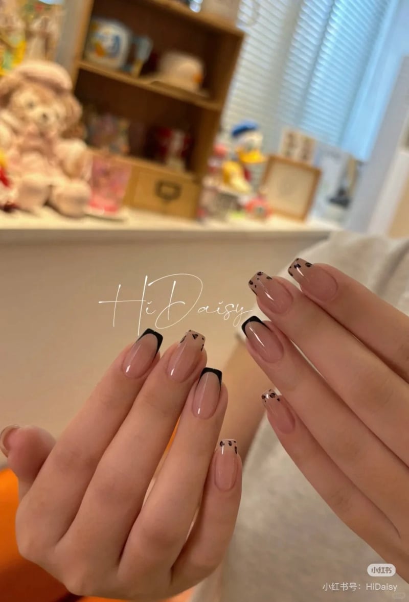 mẫu nail móng vuông