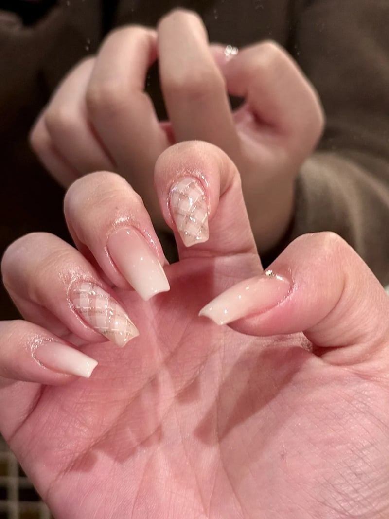 mẫu nail móng vuông