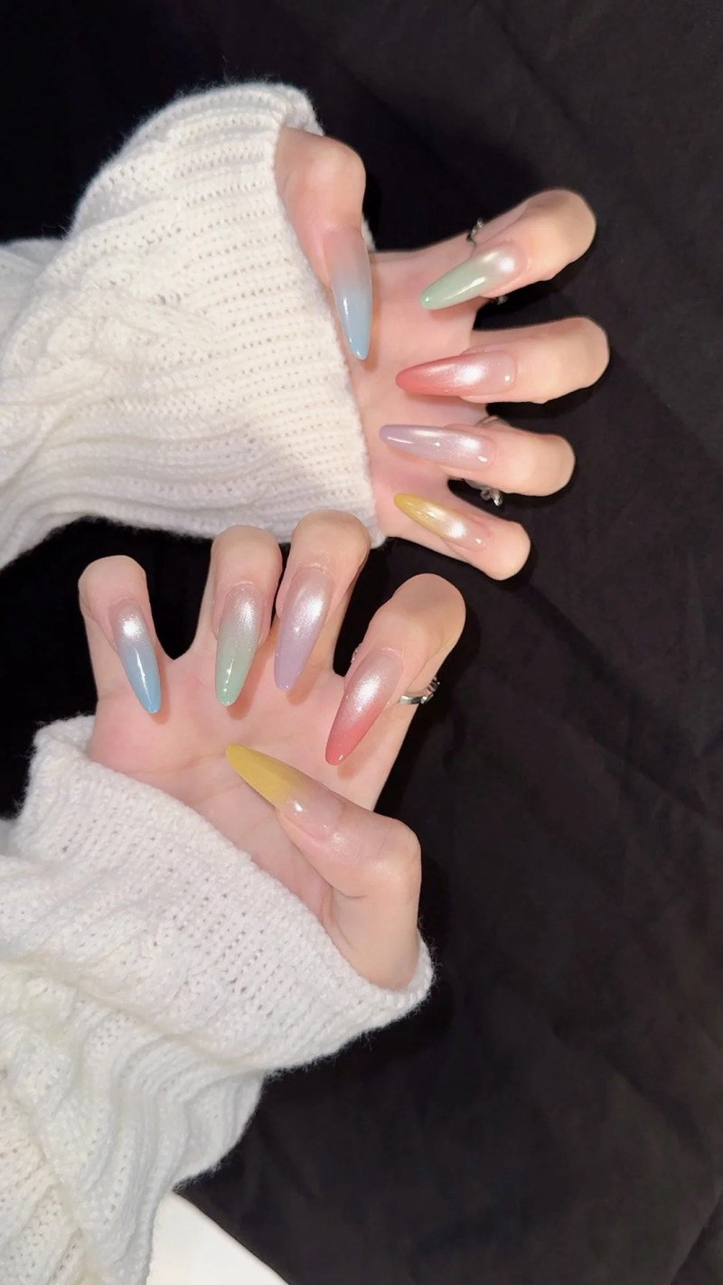 nail nhiều màu