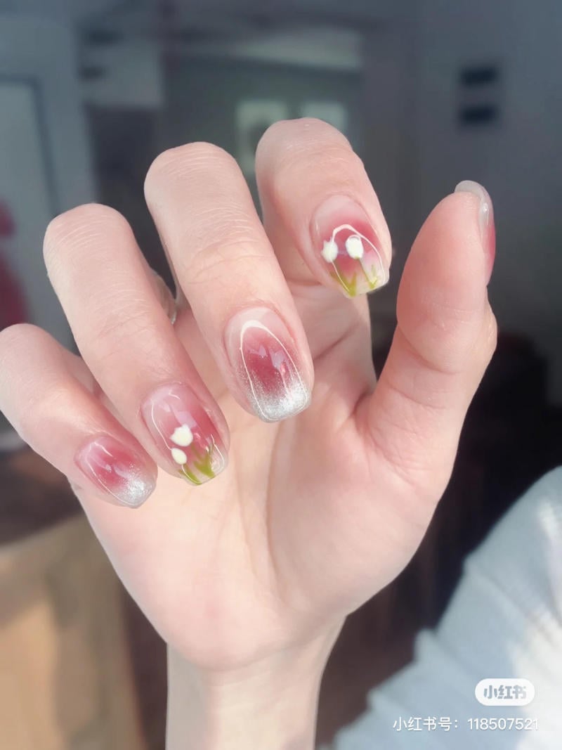 Mẫu nail sơn French đầu móng trắng